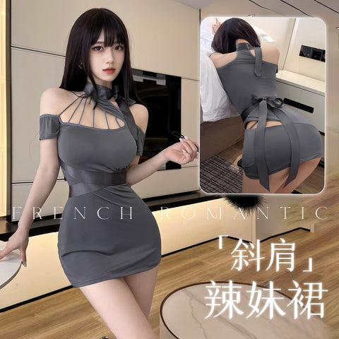 不規則斜肩鏤空包臀裙 ZY07